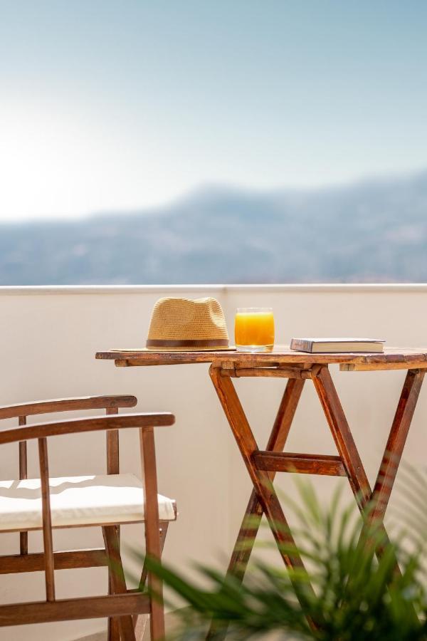 Mira Sitia Luxury Apartment Екстериор снимка