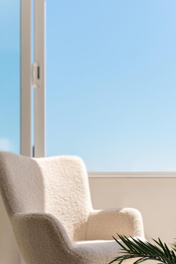 Mira Sitia Luxury Apartment Екстериор снимка