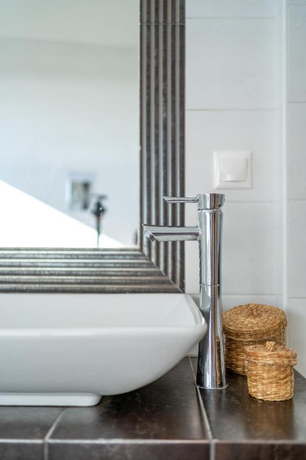 Mira Sitia Luxury Apartment Екстериор снимка