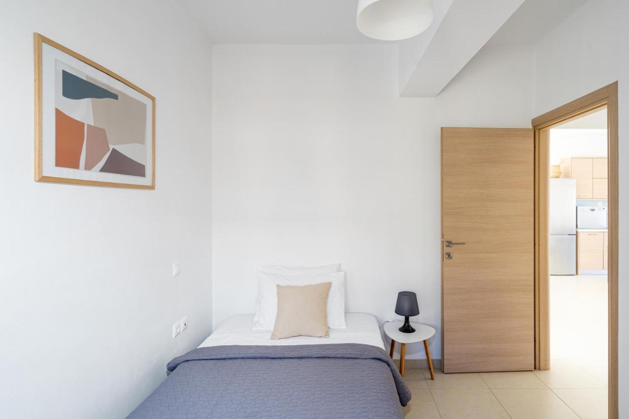 Mira Sitia Luxury Apartment Екстериор снимка